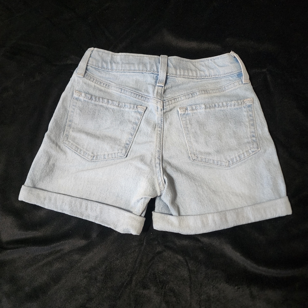 Y2K Distressed Light Wash Denim Shorts | Old Navy | 10 (Girl) - Picture 2 of 4